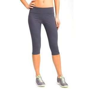 Zella (Nordstrom Brand) Live In Slim Fit Blue-Gray Capri Leggings